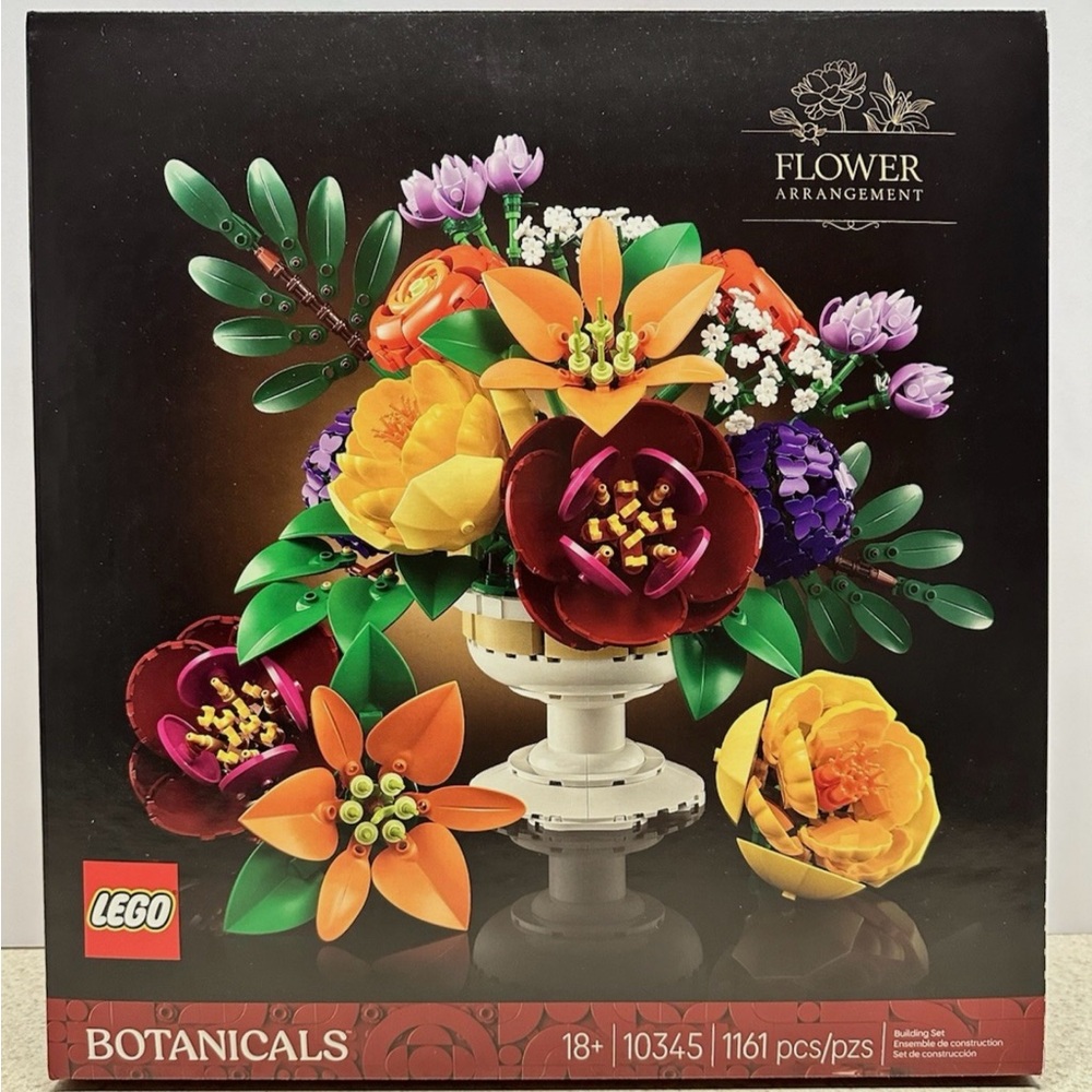 LEGO Botanicals Colorful Floral Arrangement Buildable Flower Decor Gift Set NIB - Picture 2 of 5